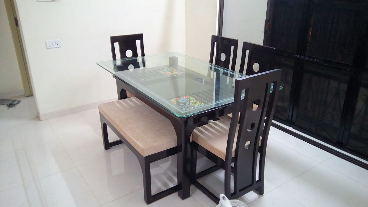 SQUARE DINING TABLE2